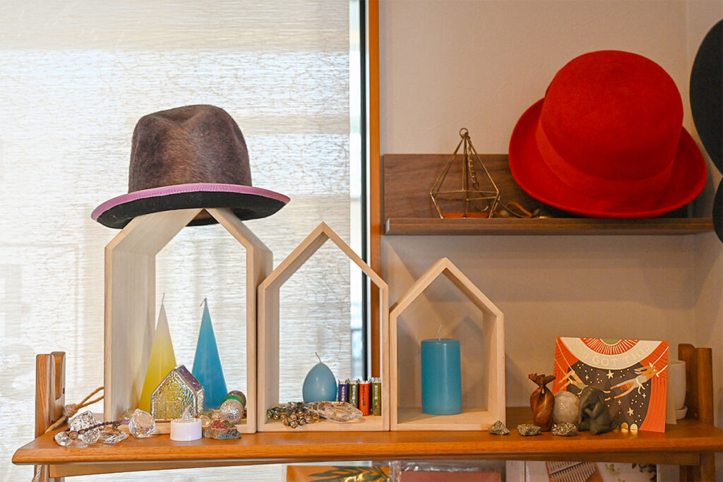 こどもも大人も楽しめる遊び場のような空間